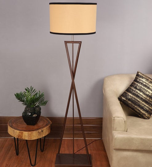 pepperfry tripod lamp