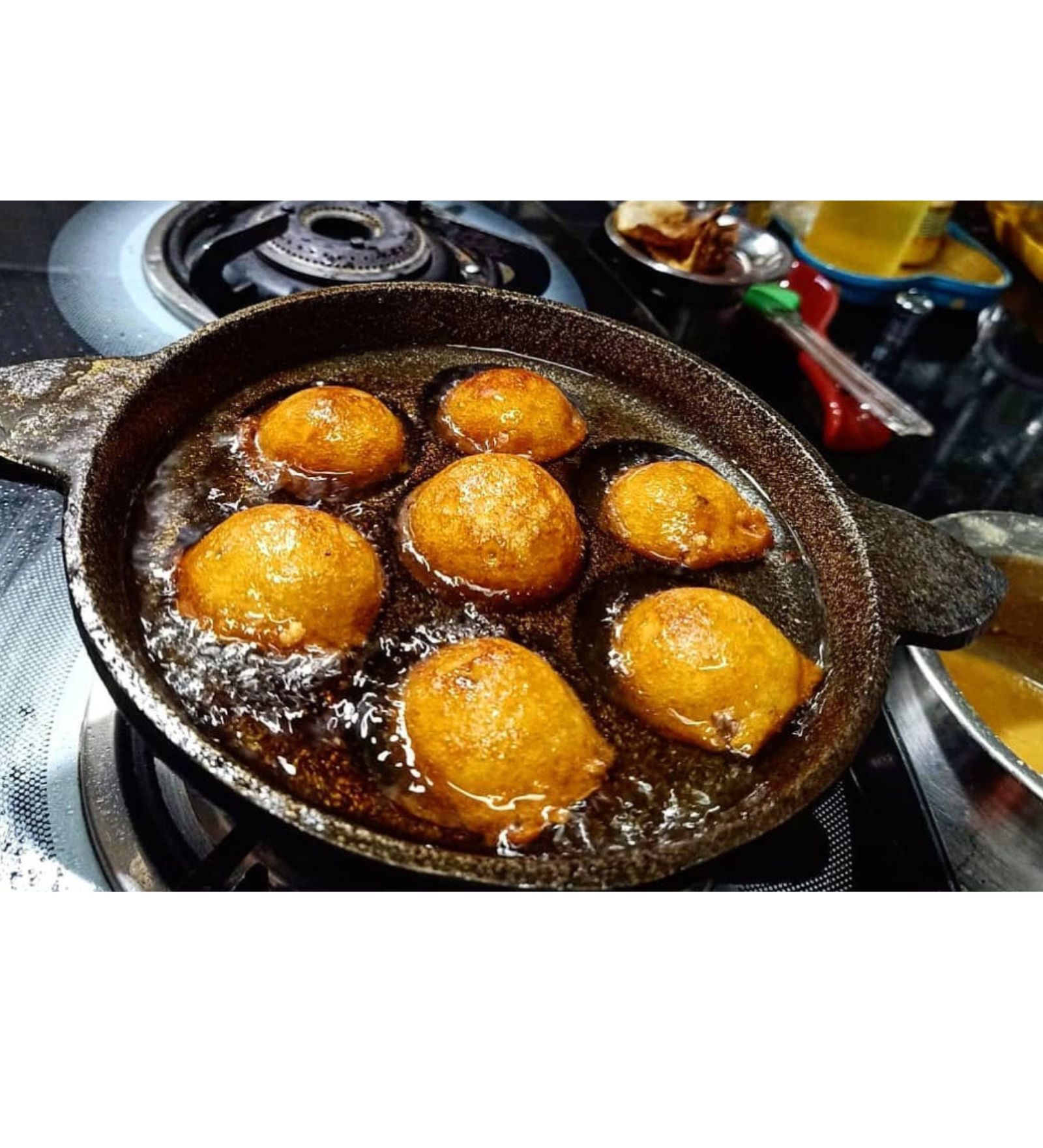 Buy Flat Bottom 7 Pits Black Cast Iron Appam Maker Online Steamers