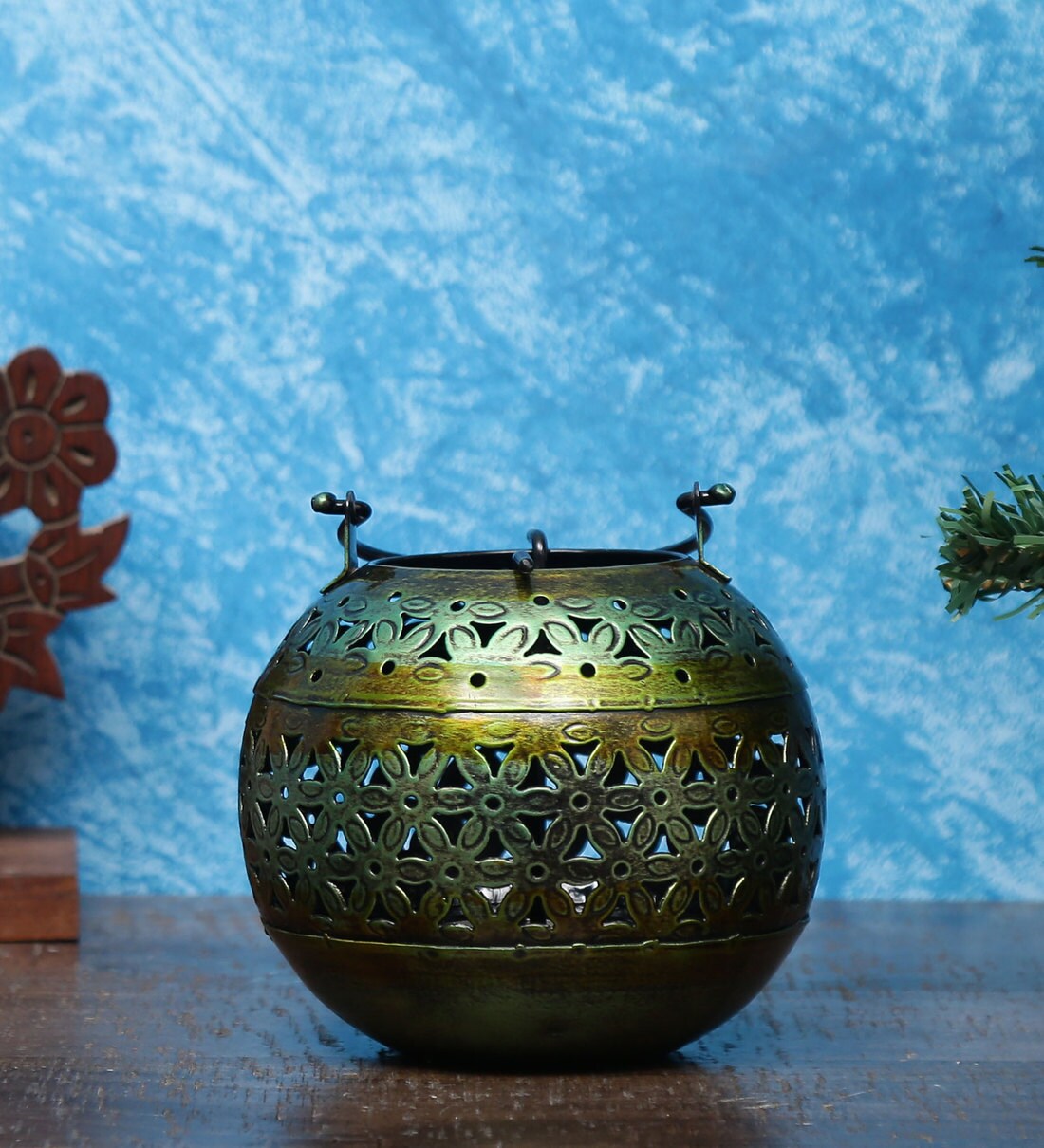 Buy Dahlia Green Iron Table Tea Light Holder by Artisans Rose at 14