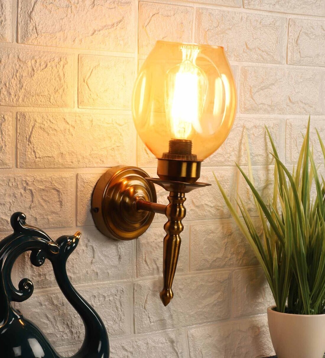 Buy Dorada Gold Metal Wall Light By Eliante By Jainsons Lights Online