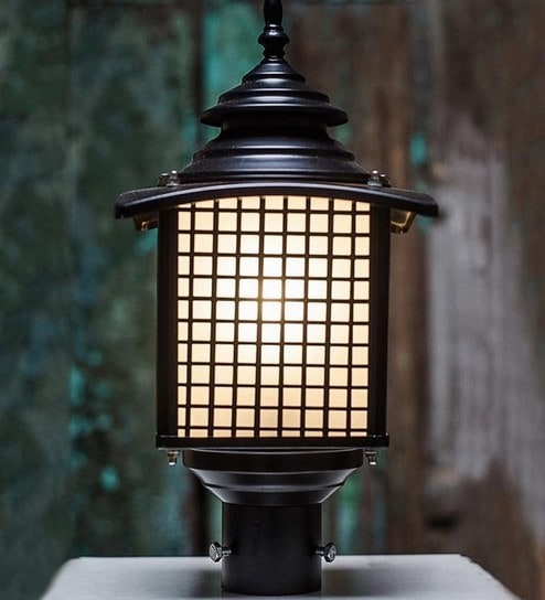 new model gate light