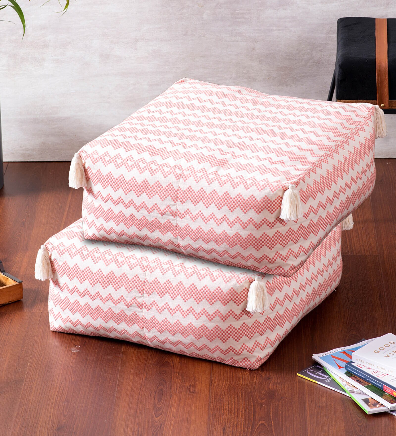 Buy Geometric (20x20) Set of 2 Cotton Chair Cover by Nestroots Online