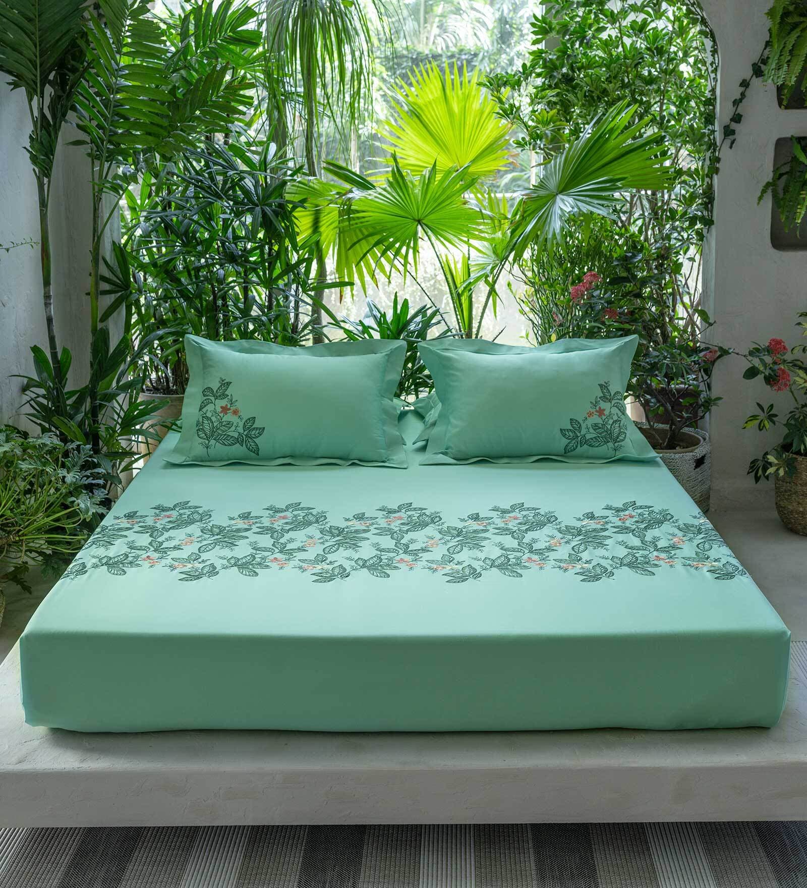 Buy Green Traditional 210 TC 100 Cotton King Sized Bed Sheets with 2