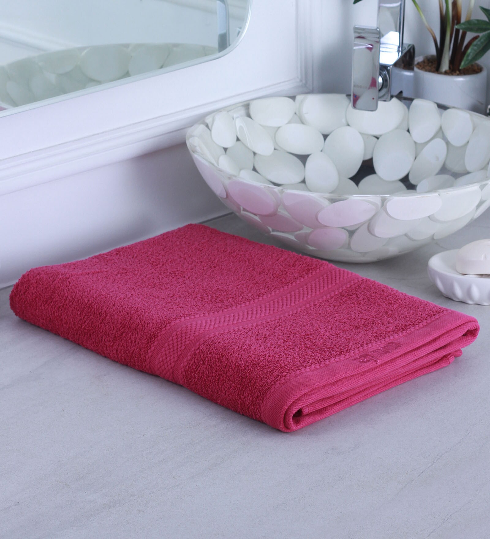 Buy Pink Solid 370 GSM Cotton Bath Towel by Raymond Home Online Solid