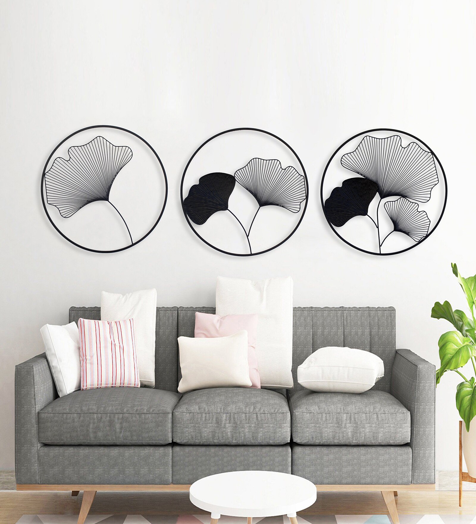Buy Metal Circles Wall Art In Black Colour at 17 OFF by Craftter