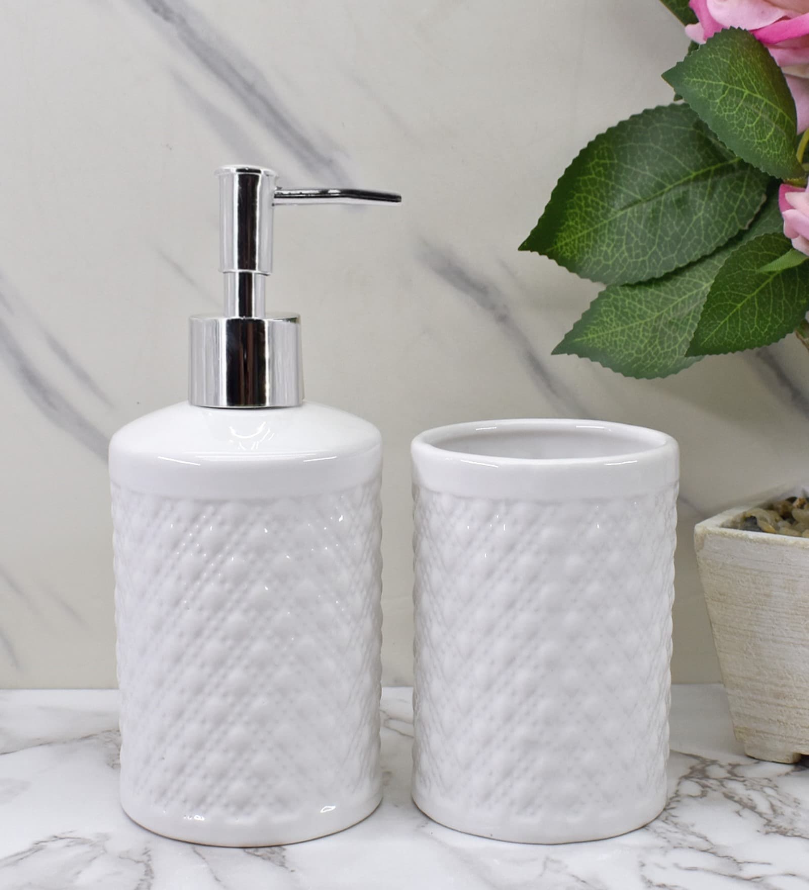 Buy Modern White Ceramic Set Of 2 Bath Accessories Set By Kookee At 100   Modern White Ceramic Set Of 2 Bath Accessories Set By Kookee Modern White Ceramic Set Of 2 Bath Acce 9wvrkq 