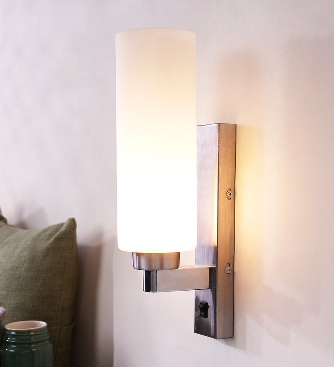 Buy Ultra Modern White Metal Wall Light By Learc Designer Lighting At 45 Off By Learc Designer 