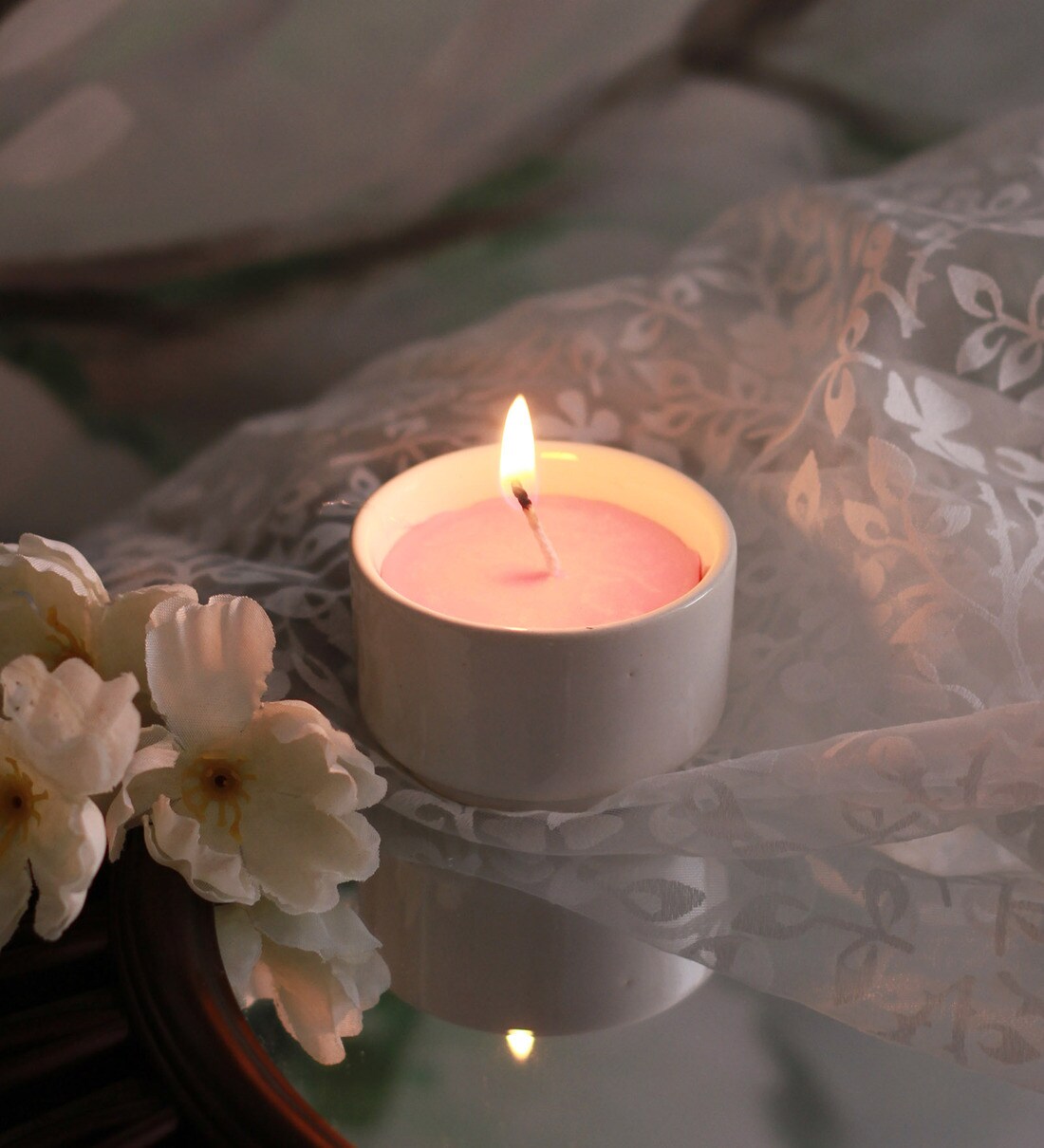 Buy Candles Rose Fragrance Natural Wax Aroma Candle with White Holder