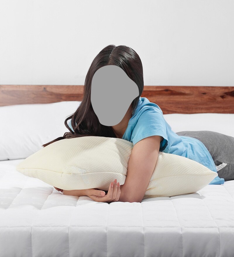 15 Best Ergonomic Pillows Of 2023, According To Sleep