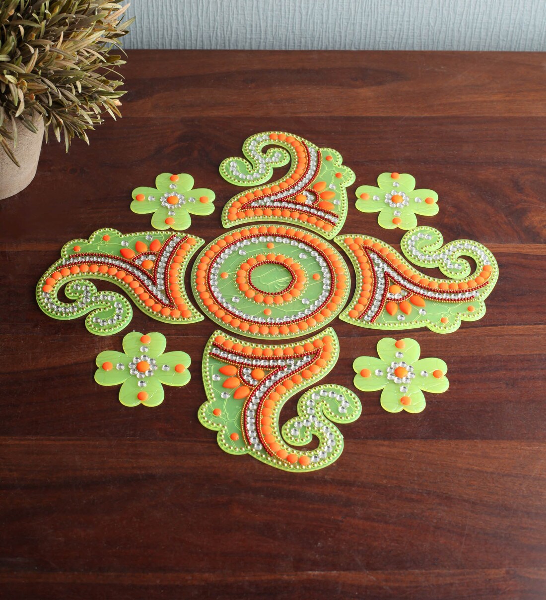 Multicolour Rangoli Buy Multicolour Rangoli by Tanariri Hastakala at 40% OFF by Tanariri ...