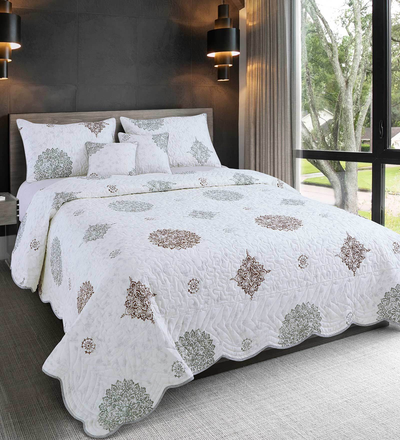 Buy White Abstract 250 TC Cotton Quilted Double Bed Cover with 2 Pillow