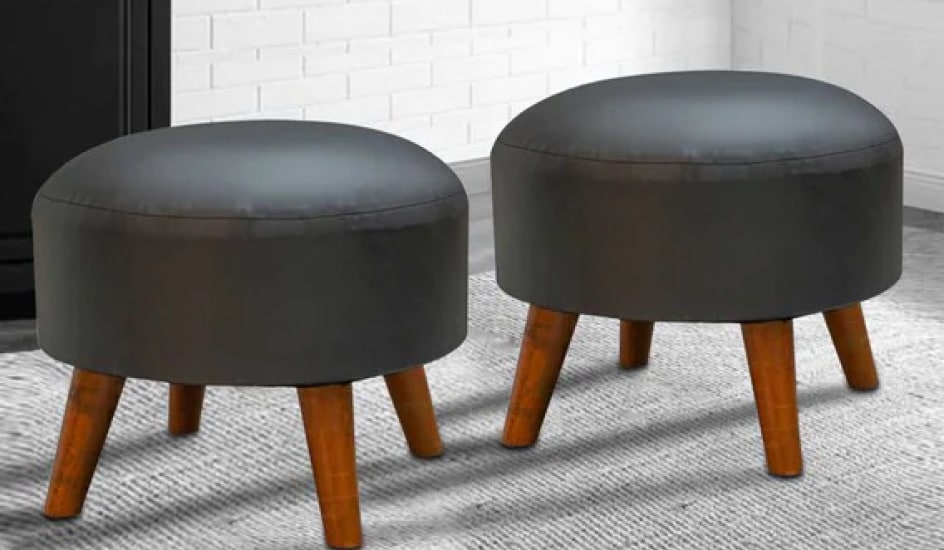 Bought these two grey puffy stools from pepperfry. Found them to be surprisingly strong! Blends